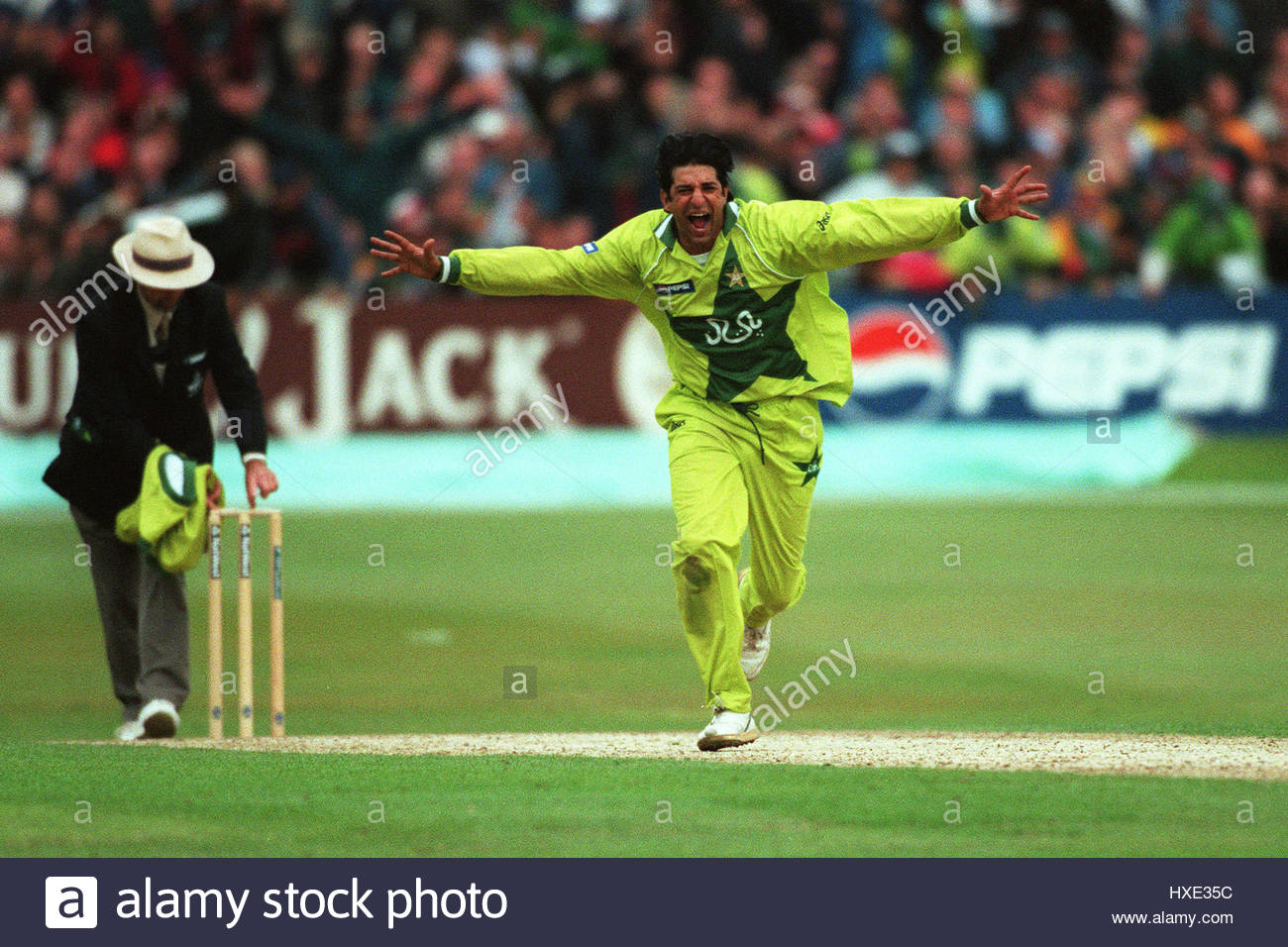 Wasim Akram Roaring After Taking a Wicket